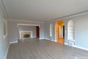 417 W Hanson St, Centralia, WA 98531 - Photo 14