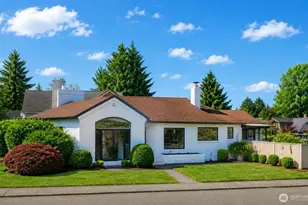 417 W Hanson St, Centralia, WA 98531 - Photo 2
