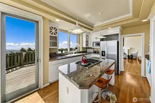 15317 SE 58th St, Bellevue, WA 98006 - Photo 12
