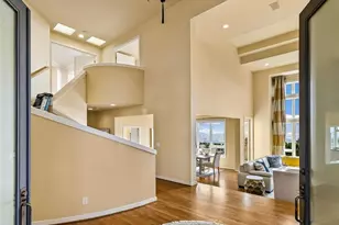 15317 SE 58th St, Bellevue, WA 98006 - Photo 2