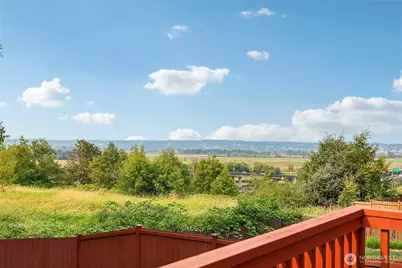 7012 18th Place SE, Lake Stevens, WA 98258 - Photo 2