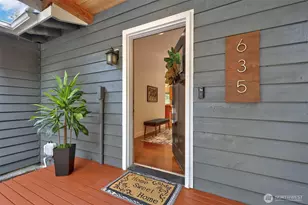 635 NE Stenman Ln, Poulsbo, WA 98370 - Photo 4