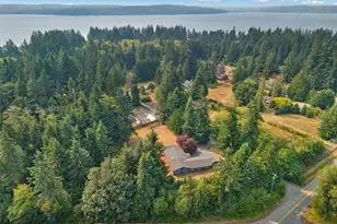 635 NE Stenman Ln, Poulsbo, WA 98370 - Photo 2