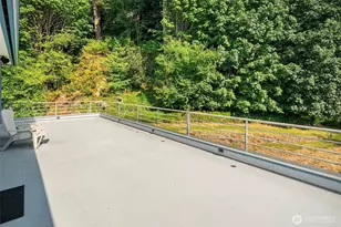 16075 Crescent Dr SW, Vashon, WA 98070 - Photo 18