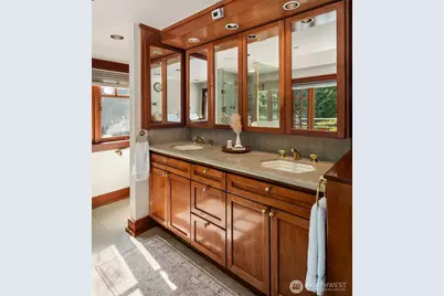 16075 Crescent Drive SW, Vashon, WA 98070 - Photo 16