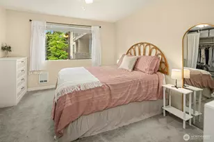 750 N 143rd St, Seattle, WA 98133 - Photo 14