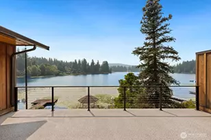 30601 SE Lake Retreat N Dr, Ravensdale, WA 98051 - Photo 2