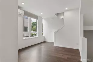 6311 9th Street NE, Seattle, WA 98115 - Photo 6