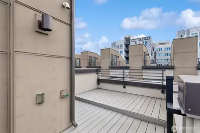 6311 9th Street NE #A, Seattle, WA 98115 - Photo 20