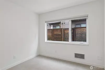 6311 9th Street NE #A, Seattle, WA 98115 - Photo 14