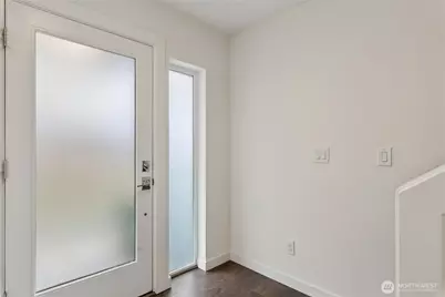 6311 9th Street NE #A, Seattle, WA 98115 - Photo 18