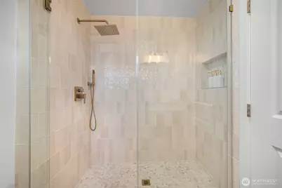 7935 13th Avenue SW #1, Seattle, WA 98106 - Photo 34