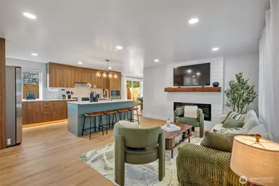7935 13th Avenue SW #1, Seattle, WA 98106 - Photo 6