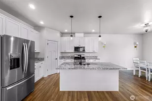 1913 Benjamin Ct, Lynden, WA 98264 - Photo 10