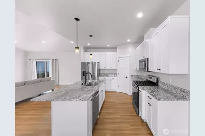 1913 Benjamin Court, Lynden, WA 98264 - Photo 12
