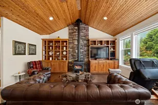 7630 Bear Rdg Wy, Maple Falls, WA 98266 - Photo 6
