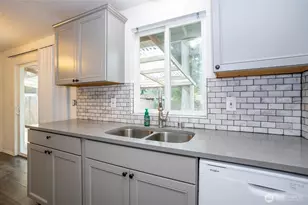8901 Quinault Loop NE, Olympia, WA 98516 - Photo 12