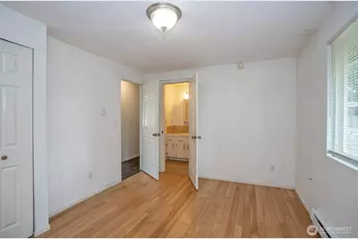8901 Quinault Loop NE, Olympia, WA 98516 - Photo 20