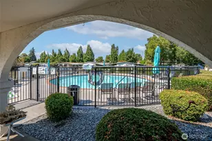 1402 22nd Street NE, Auburn, WA 98002 - Photo 26