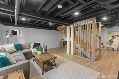 10322 Ashworth Avenue N, Seattle, WA 98133 - Photo 22