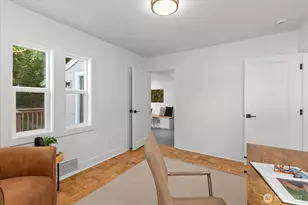 10322 Ashworth Ave N, Seattle, WA 98133 - Photo 6