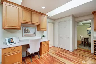 12909 NE 28th St, Bellevue, WA 98005 - Photo 12
