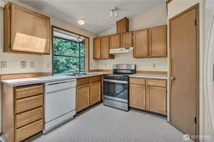 2322 S 357th St, Federal Way, WA 98003 - Photo 10