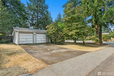 17103 NE 95th Street, Redmond, WA 98052 - Photo 8