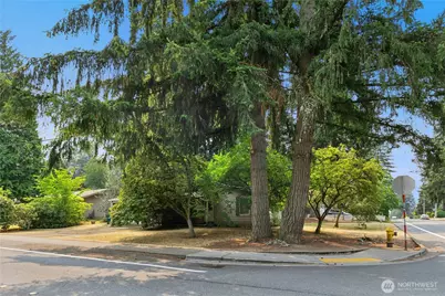 17103 NE 95th Street, Redmond, WA 98052 - Photo 4