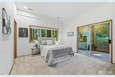 4200 W Lake Sammamish Parkway SE, Bellevue, WA 98008 - Photo 22
