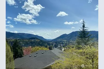 23300 SE Black Nugget Road #H2, Issaquah, WA 98029 - Photo 24