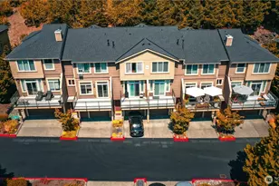 23300 SE Black Nugget Rd, Issaquah, WA 98029 - Photo 1
