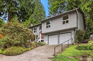 12016 106th Ave NE, Kirkland, WA 98034 - Photo 1