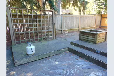 12117 W 15th Avenue, Everett, WA 98204 - Photo 12