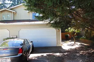 12117 W 15th Ave, Everett, WA 98204 - Photo 2