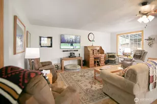 205 Lamar Rd, SilverLake, WA 98645 - Photo 4