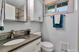 24913 11th Ave S, Des Moines, WA 98198 - Photo 20
