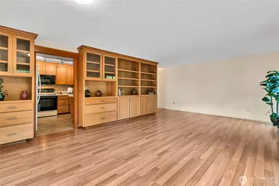 24913 11th Avenue S, Des Moines, WA 98198 - Photo 10