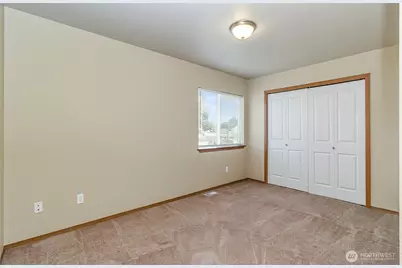 2905 11th Street #B, Everett, WA 98201 - Photo 16