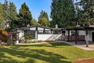 25657 Marine View Dr S, Des Moines, WA 98198 - Photo 28