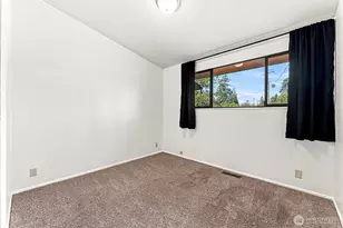 25657 Marine View Dr S, Des Moines, WA 98198 - Photo 14
