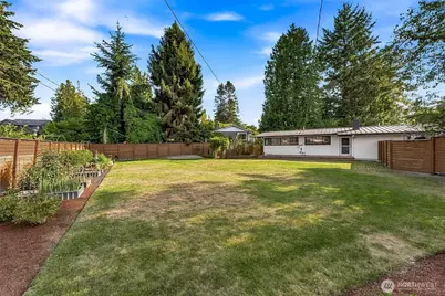 25657 Marine View Drive S, Des Moines, WA 98198 - Photo 26