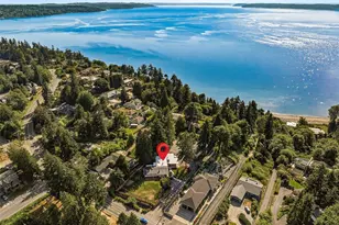 25657 Marine View Dr S, Des Moines, WA 98198 - Photo 2