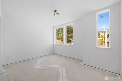 1825 E Pine Street, Seattle, WA 98122 - Photo 12