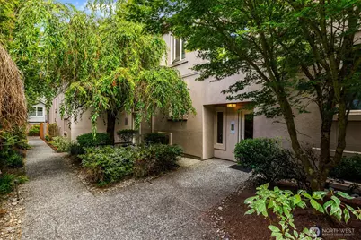 8503 Bowdoin Way #201, Edmonds, WA 98026 - Photo 16