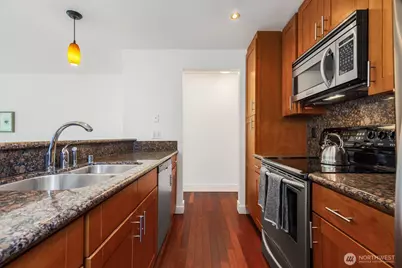 8503 Bowdoin Way #201, Edmonds, WA 98026 - Photo 10
