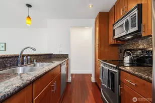 8503 Bowdoin Way, Edmonds, WA 98026 - Photo 10