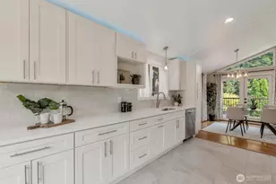 18804 64th Ave NE, Kenmore, WA 98028 - Photo 14