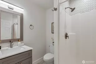 18804 64th Ave NE, Kenmore, WA 98028 - Photo 30
