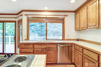 7795 80th Place SE, Mercer Island, WA 98040 - Photo 14